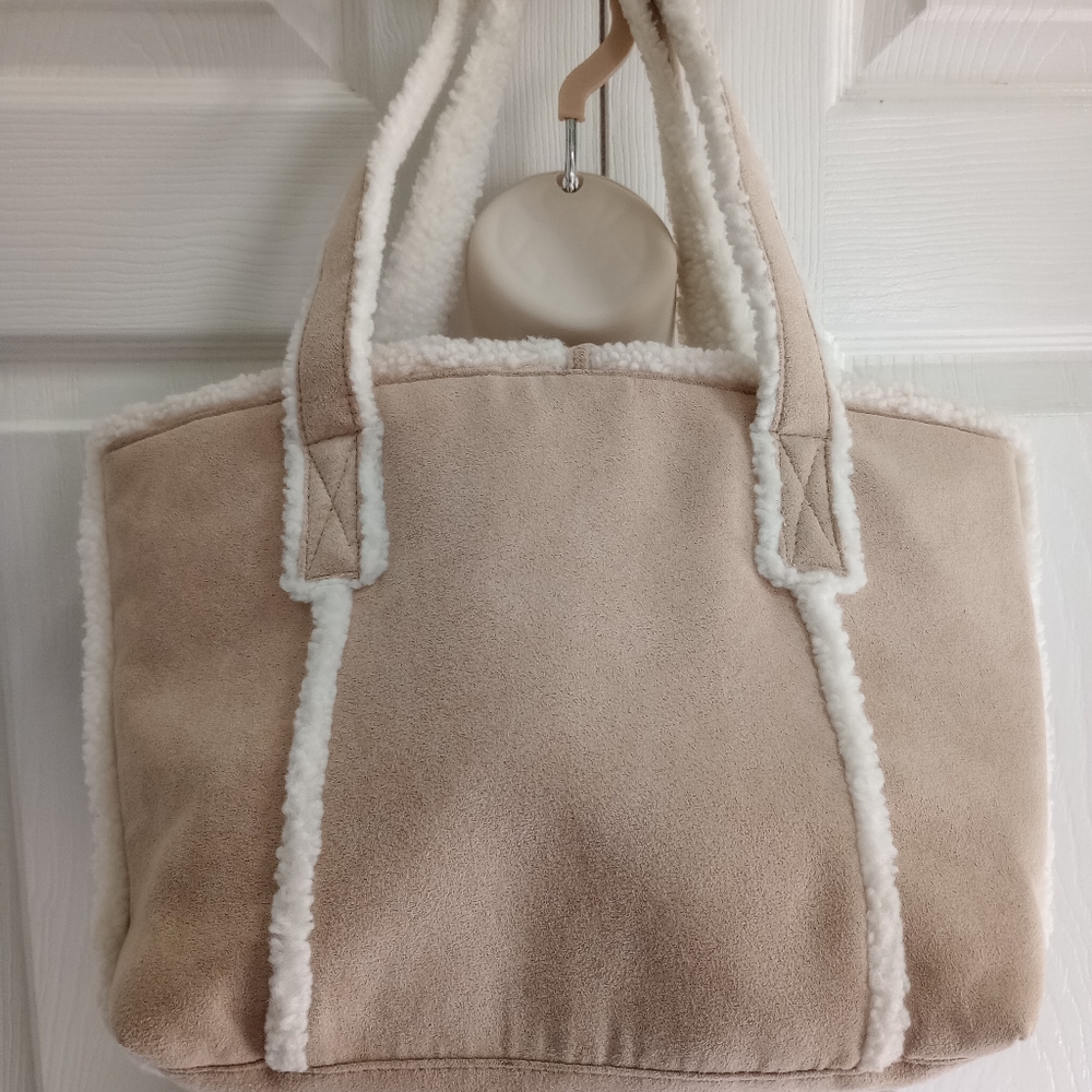 Bath & Body Works Bag